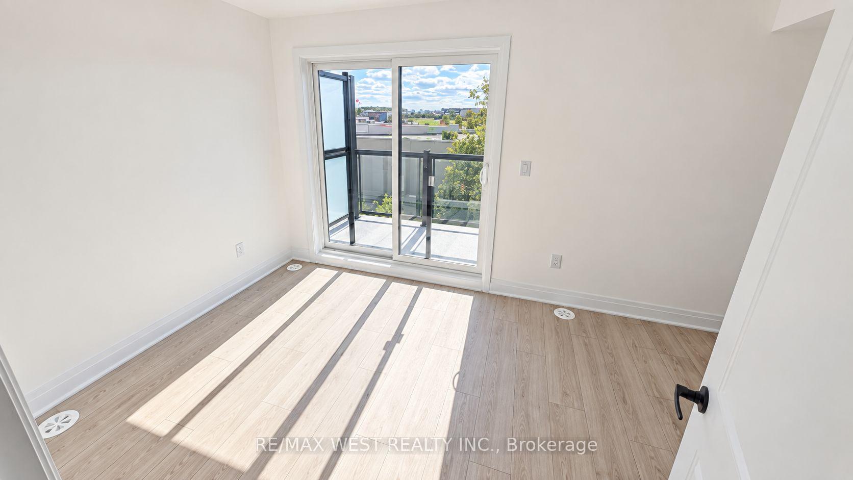 Photo 17 of Unit 7, 521 Big Bay Point Road, Barrie, Painswick South — HOMEH