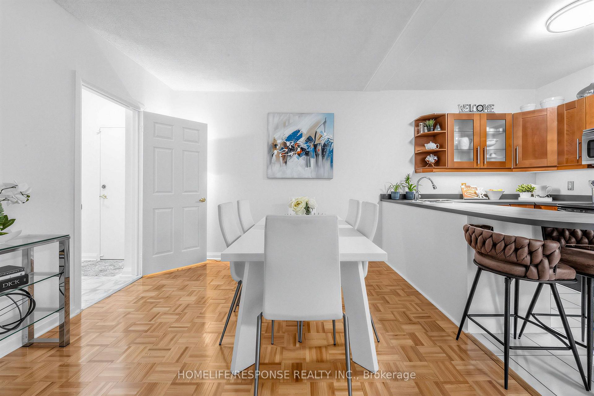 Photo 10 of Unit 103, 49 Queen Street E, Mississauga, Port Credit — HOMEH