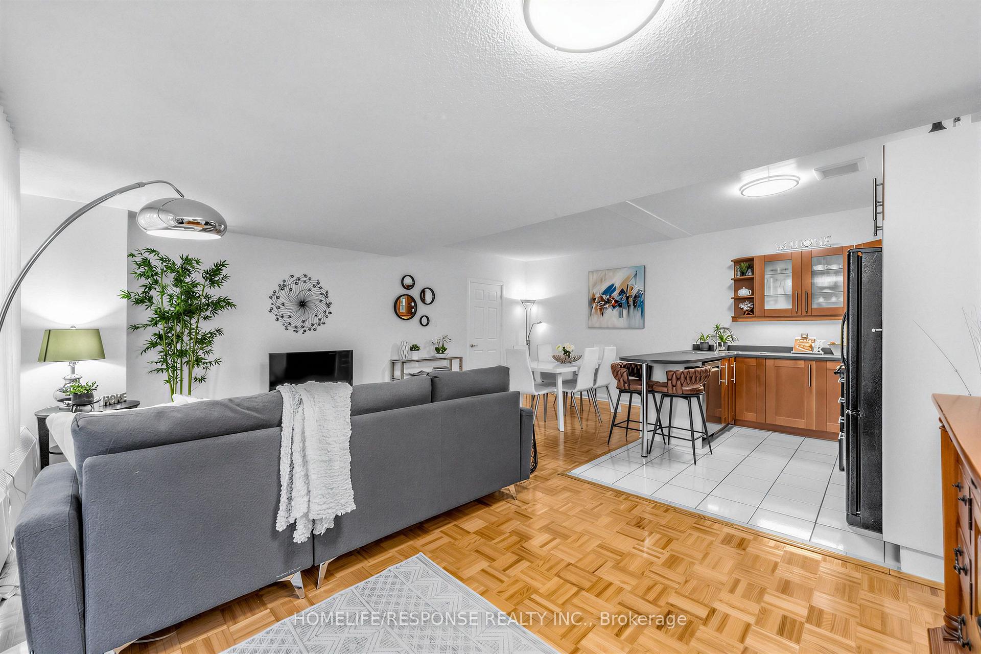 Photo 11 of Unit 103, 49 Queen Street E, Mississauga, Port Credit — HOMEH