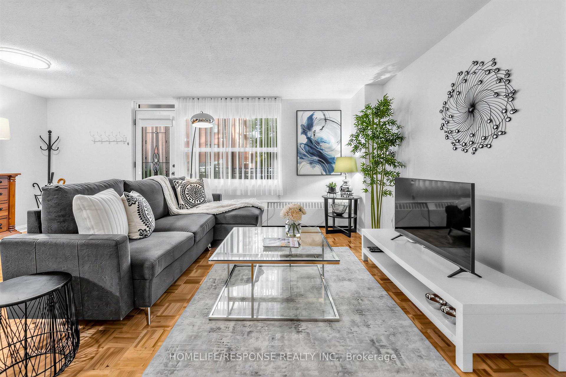 Photo 15 of Unit 103, 49 Queen Street E, Mississauga, Port Credit — HOMEH