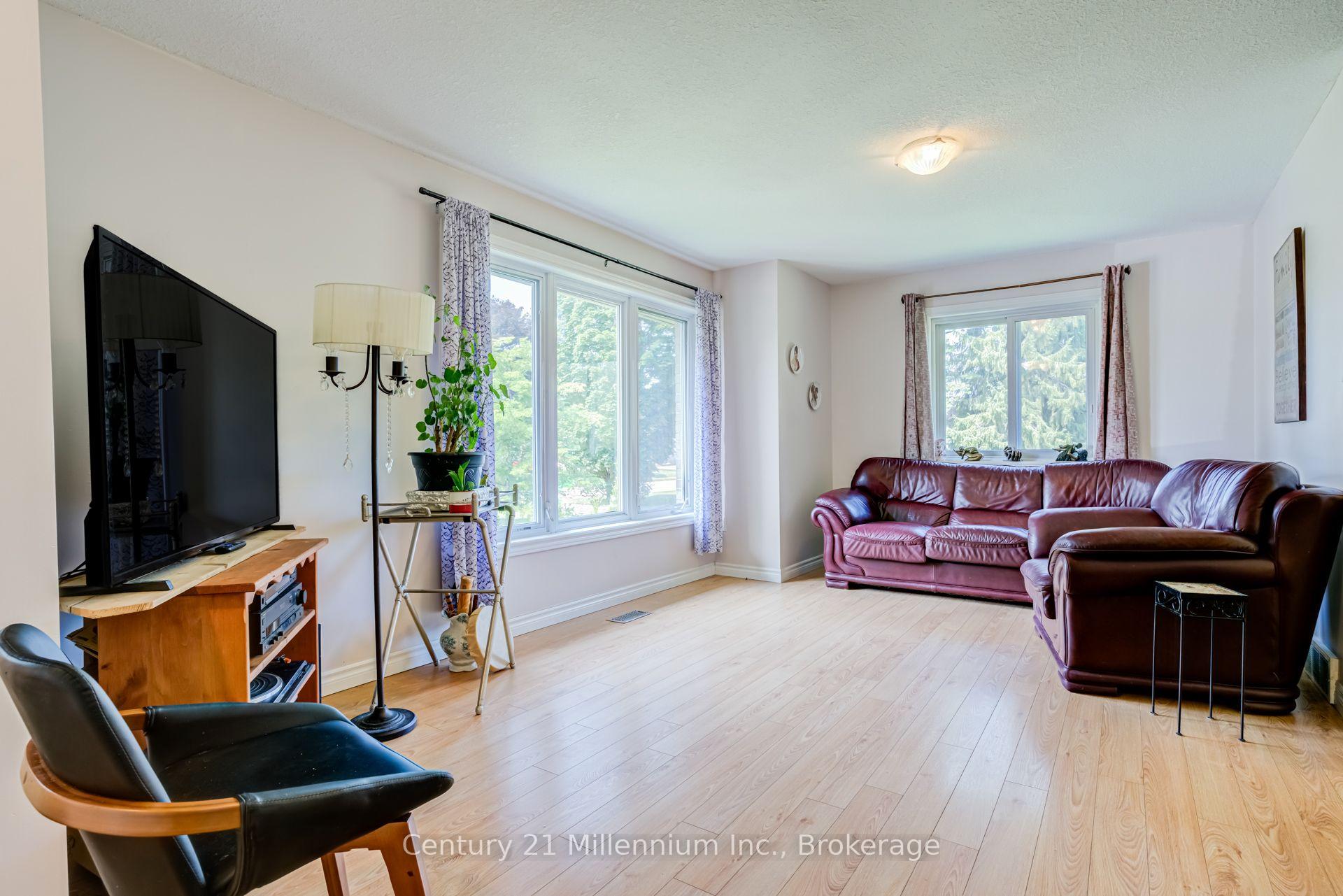 Photo 9 of 87A Union Street, Arran-Elderslie — HOMEH