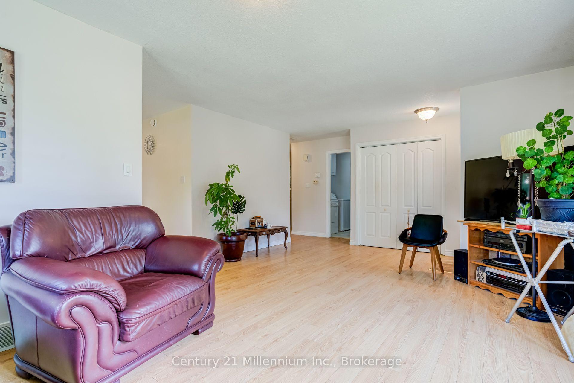 Photo 10 of 87A Union Street, Arran-Elderslie — HOMEH