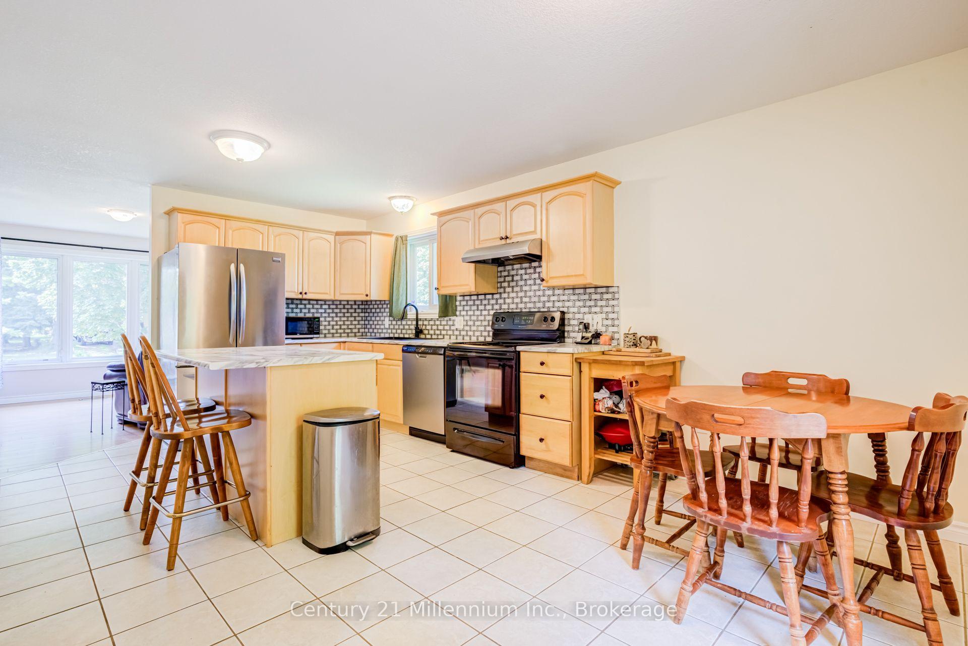 Photo 17 of 87A Union Street, Arran-Elderslie — HOMEH