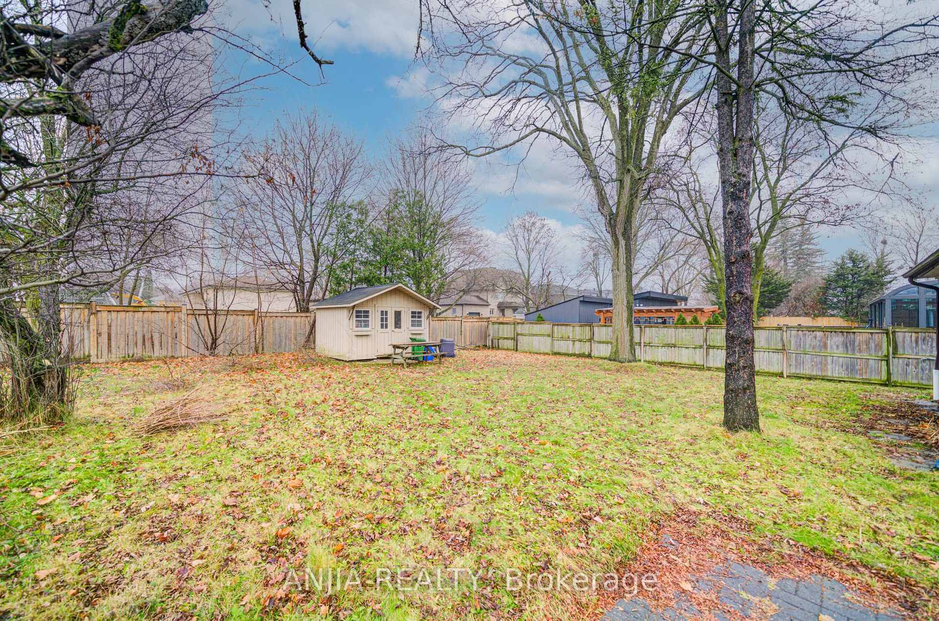 Photo 40 of 27 Jonquil Crescent, Markham, Bullock — HOMEH