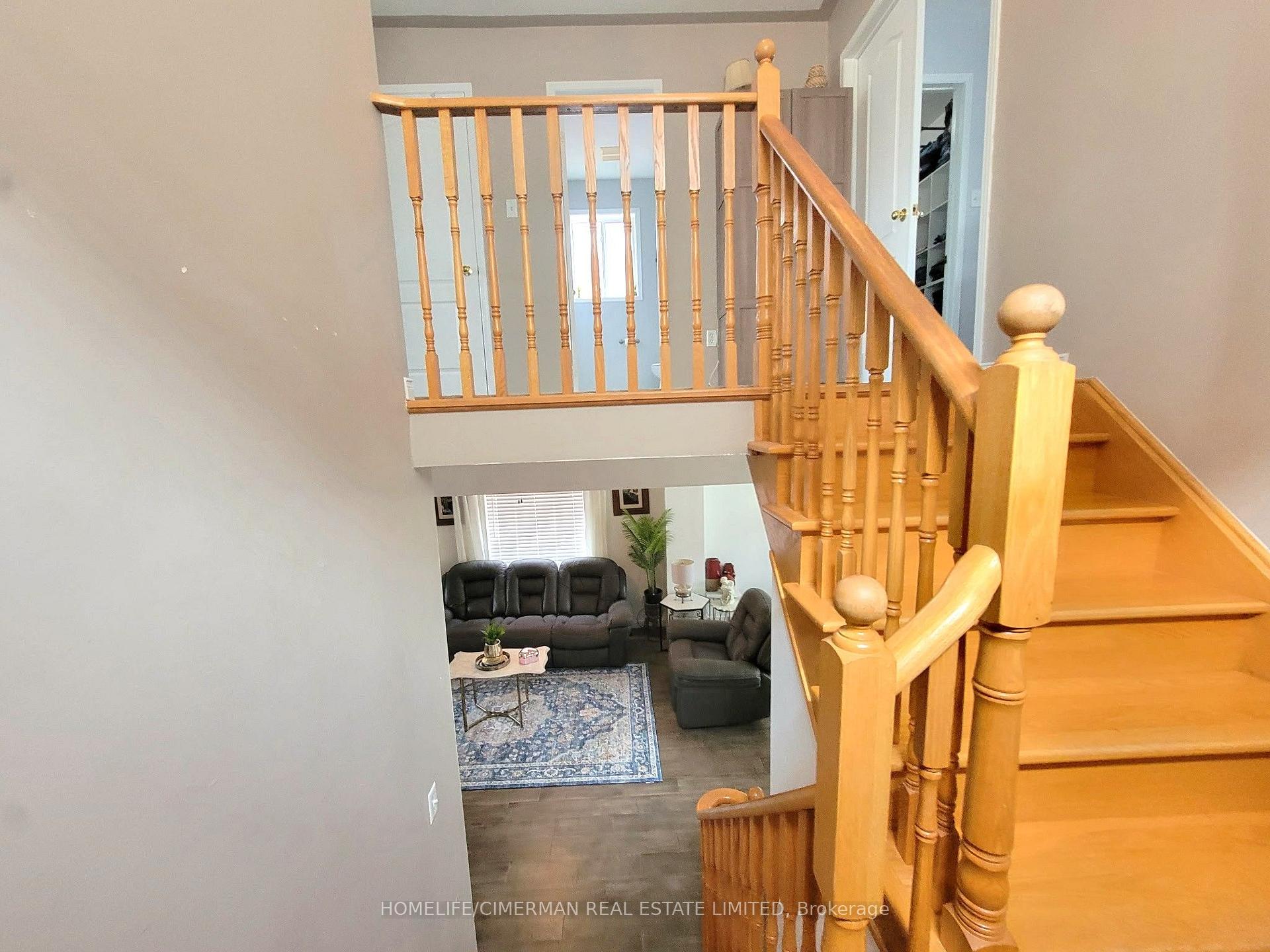 Photo 12 of 256 Mcbride Crescent, Newmarket, Summerhill Estates — HOMEH