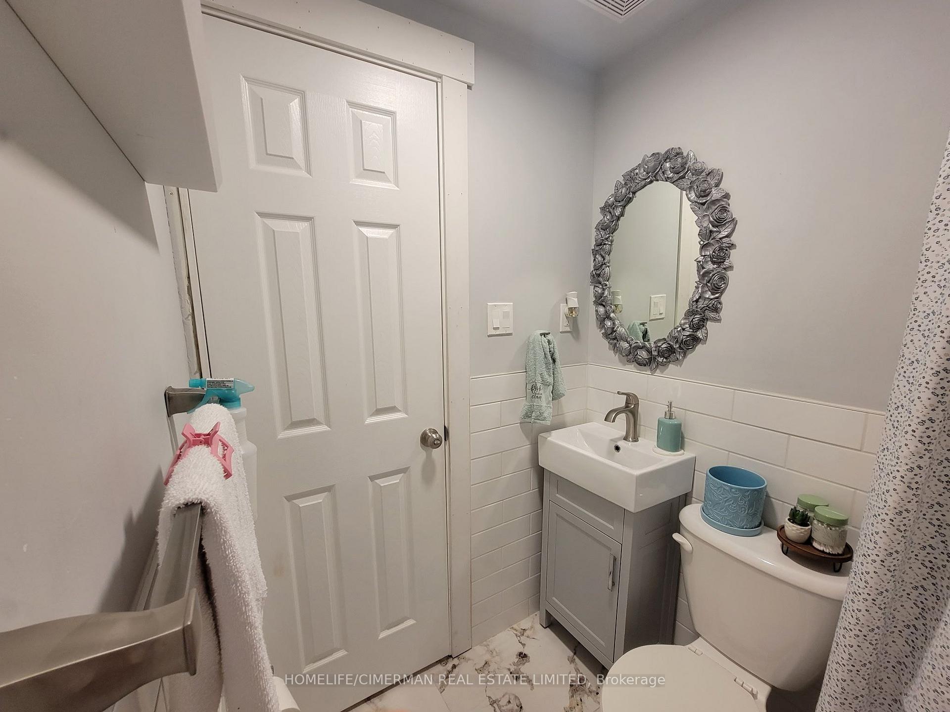 Photo 26 of 256 Mcbride Crescent, Newmarket, Summerhill Estates — HOMEH