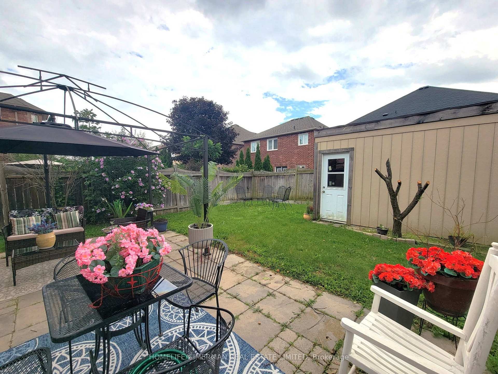Photo 33 of 256 Mcbride Crescent, Newmarket, Summerhill Estates — HOMEH