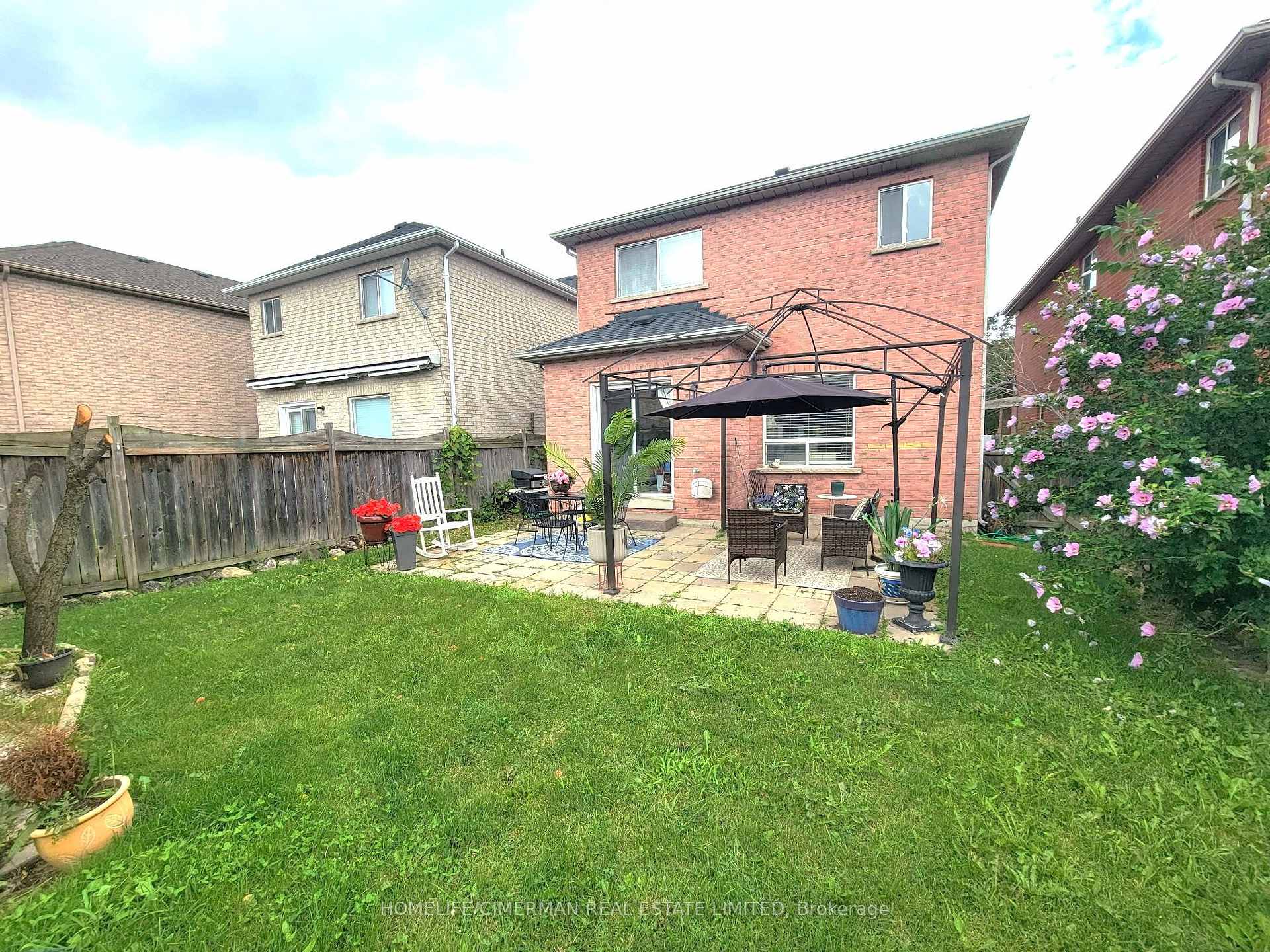 Photo 34 of 256 Mcbride Crescent, Newmarket, Summerhill Estates — HOMEH