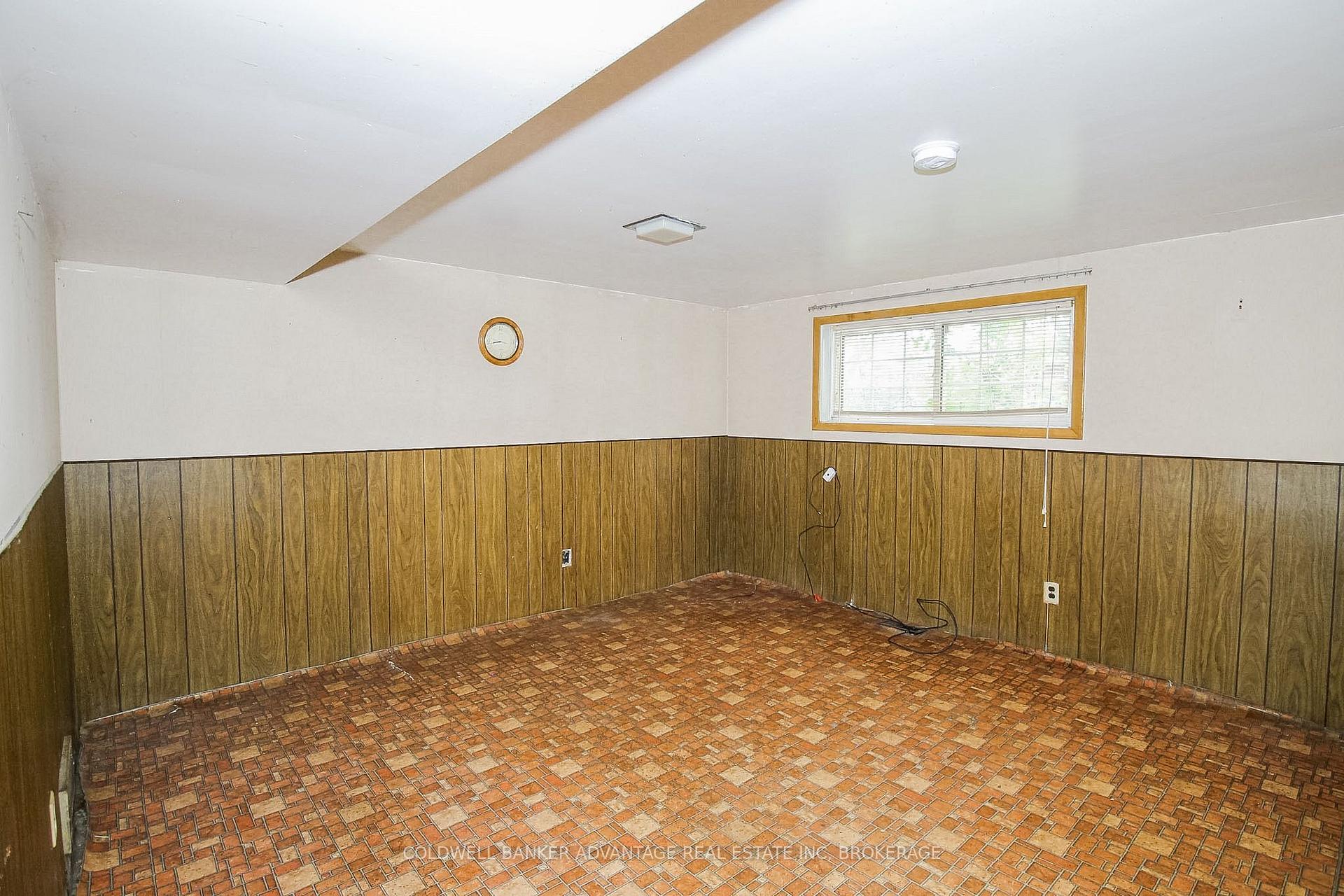 Photo 20 of 27 Hughes Avenue, Welland, Lincoln/Crowland — HOMEH