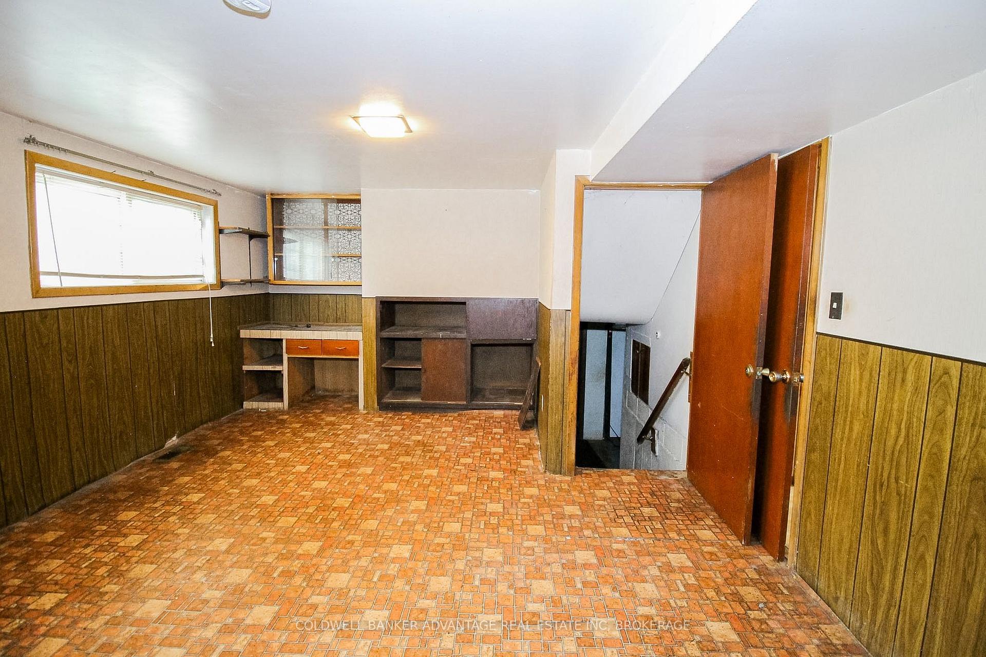 Photo 22 of 27 Hughes Avenue, Welland, Lincoln/Crowland — HOMEH