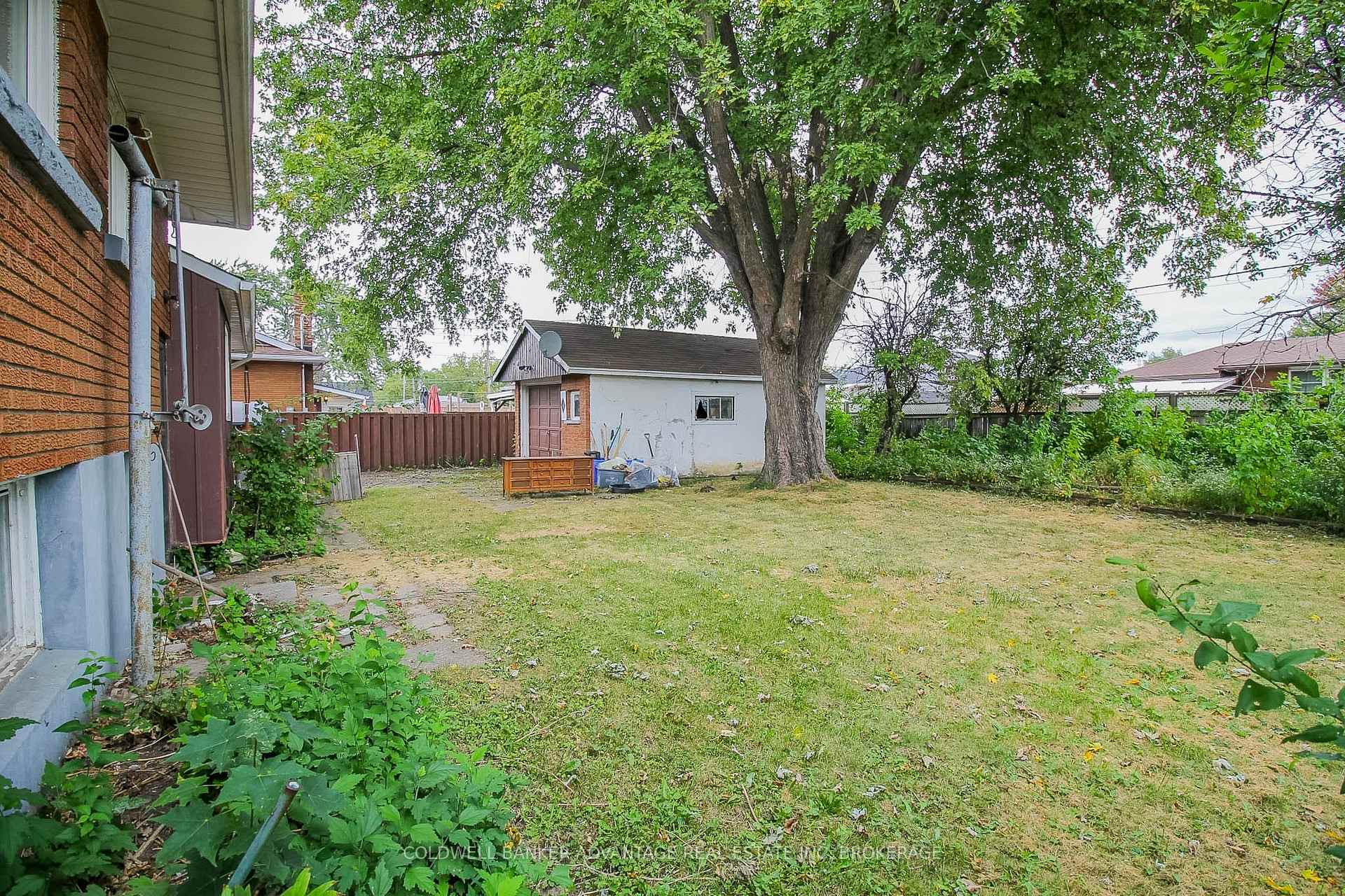 Photo 30 of 27 Hughes Avenue, Welland, Lincoln/Crowland — HOMEH