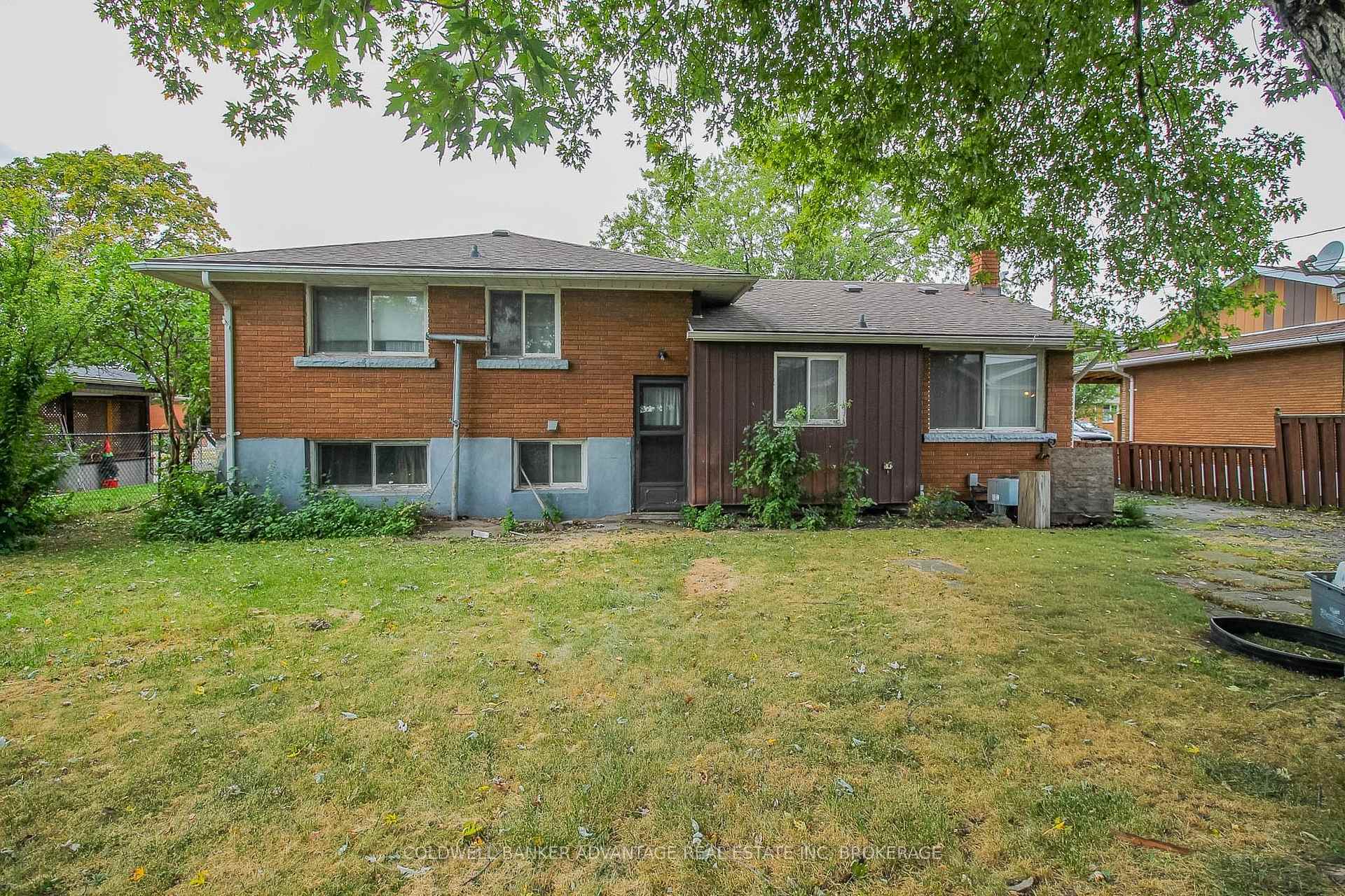 Photo 32 of 27 Hughes Avenue, Welland, Lincoln/Crowland — HOMEH