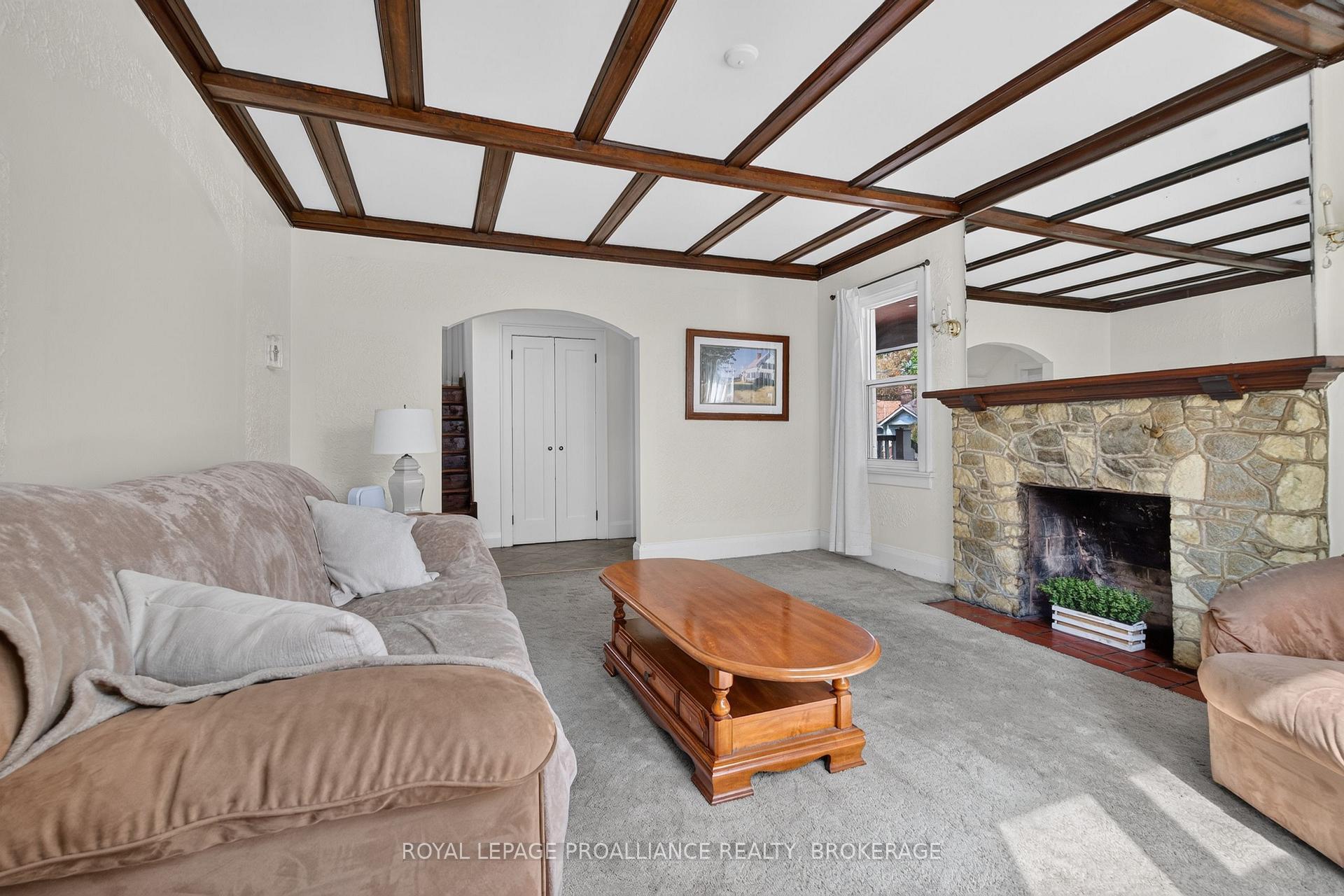 Photo 6 of 130 Macdonnell Street, Kingston, Central City East — HOMEH