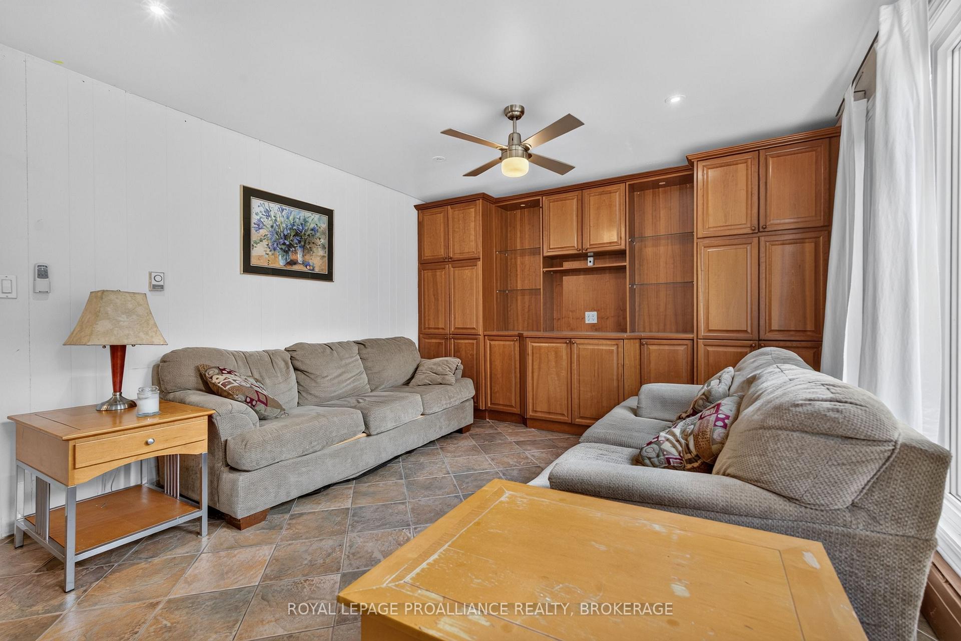 Photo 9 of 130 Macdonnell Street, Kingston, Central City East — HOMEH