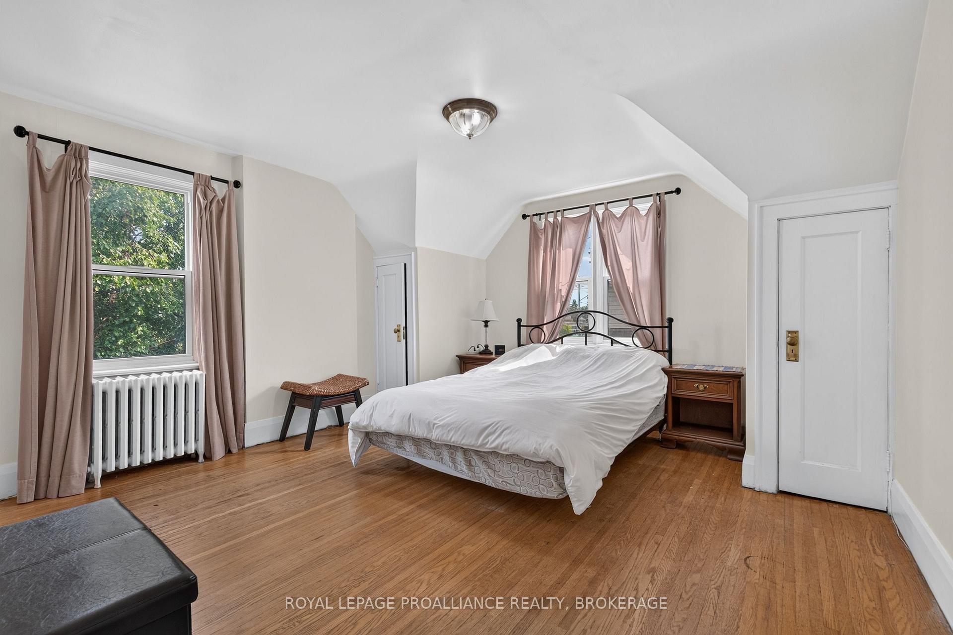 Photo 23 of 130 Macdonnell Street, Kingston, Central City East — HOMEH