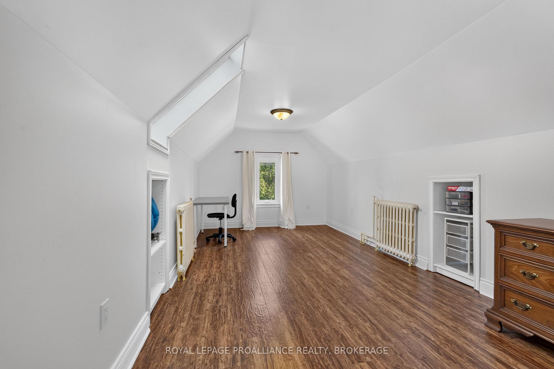 Photo 31 of 130 Macdonnell Street, Kingston, Central City East — HOMEH