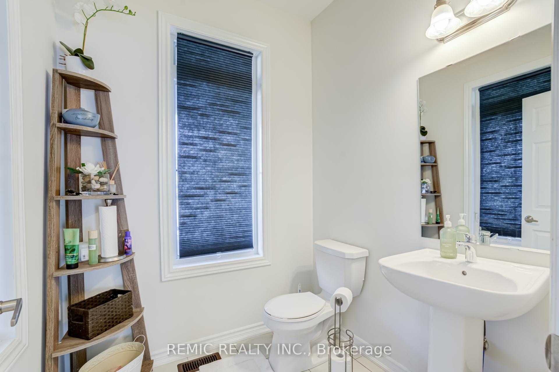 Photo 6 of 234 William Fair Drive, Clarington, Bowmanville — HOMEH