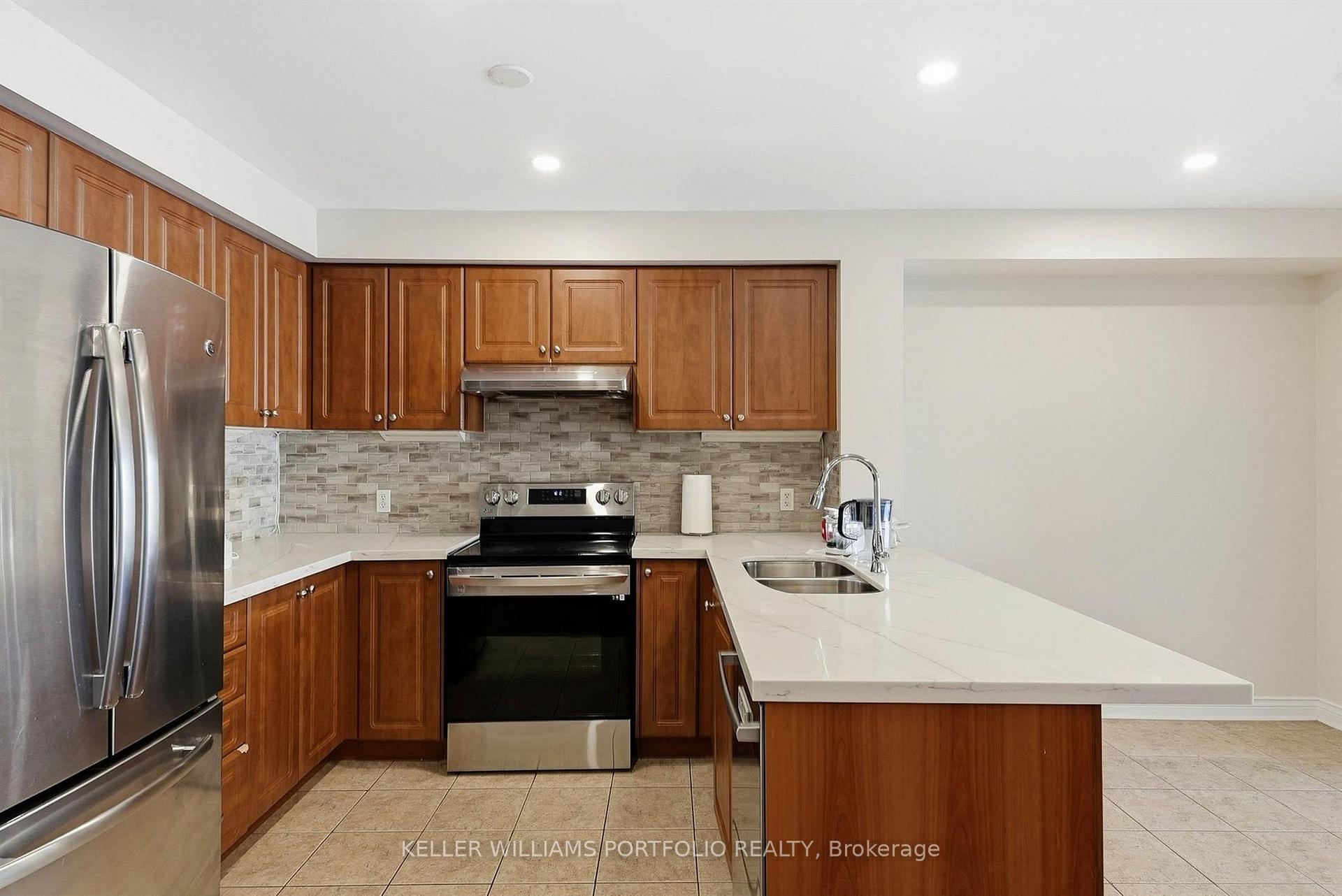Photo 13 of 8 Gateway Court, Whitby, Taunton North — HOMEH