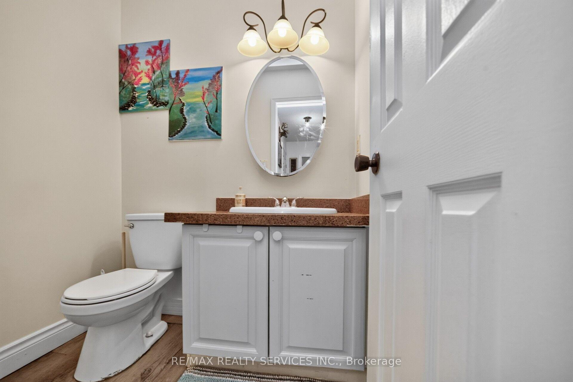 Photo 17 of 115 Amberly Boulevard, Hamilton, Ancaster — HOMEH