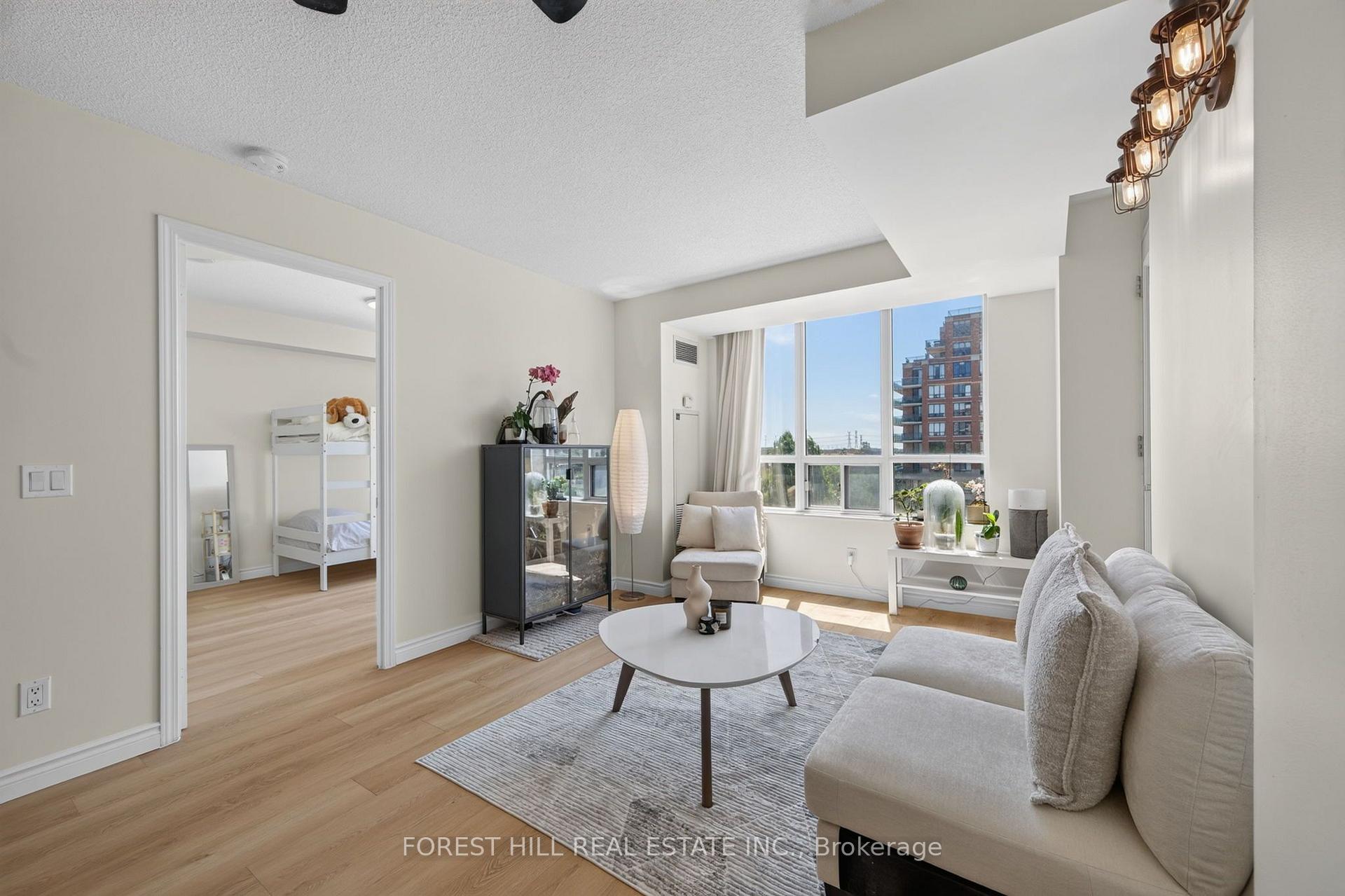 Photo 13 of Unit 407, 350 Red Maple Road, Richmond Hill, Langstaff — HOMEH
