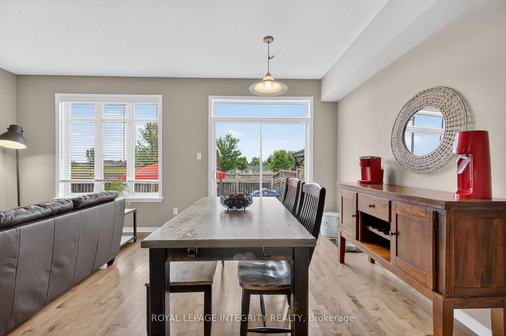 Photo 11 of 1764 Plainridge Crescent, Ottawa, Notting Hill/Summerside — HOMEH