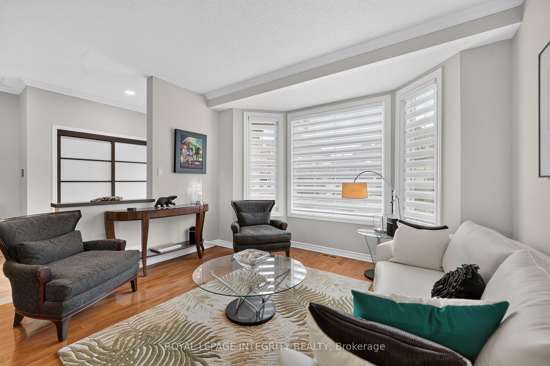 Photo 6 of 2117 Sandy Oaks Drive, Ottawa, Chapel Hill South - Orleans Village — HOMEH