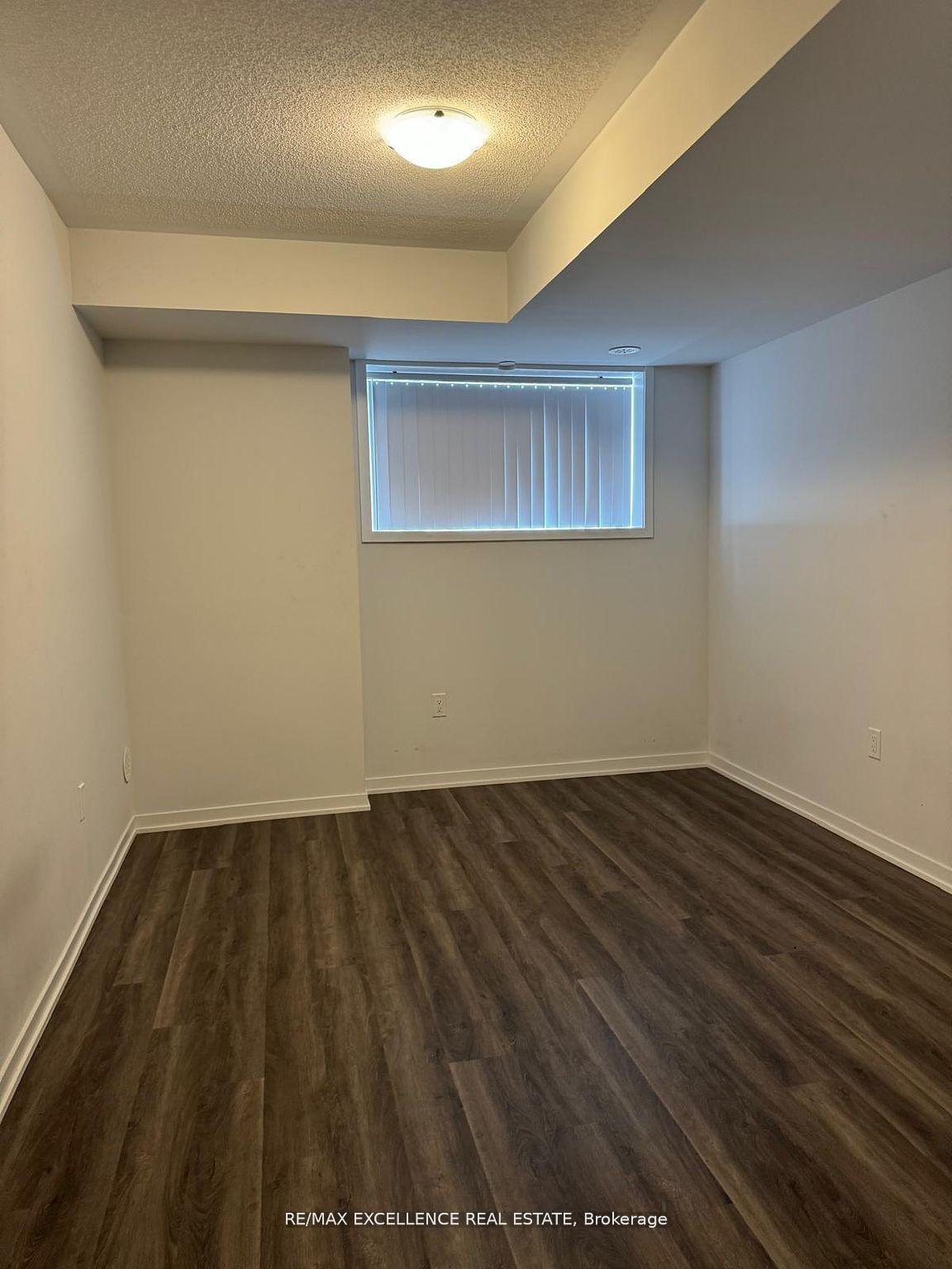 Photo 8 of Unit #103, 30 William Jackson Way, Etobicoke, New Toronto — HOMEH