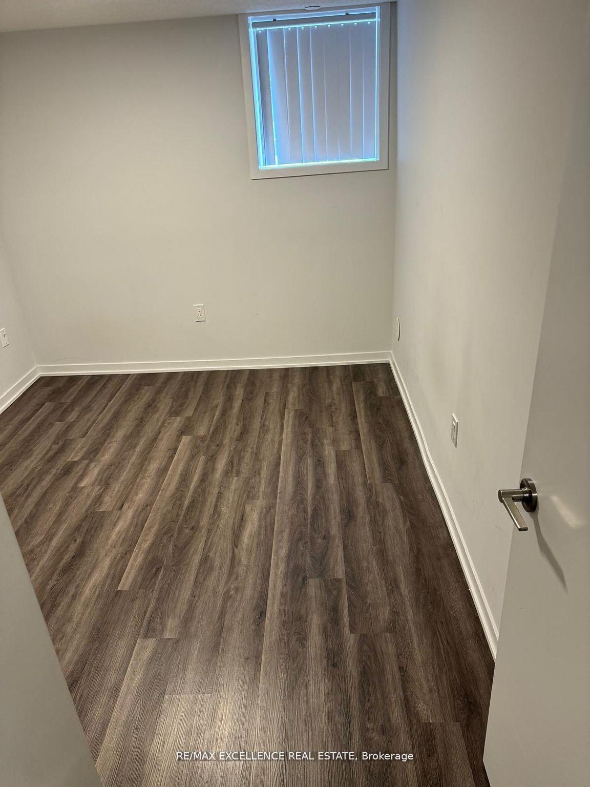 Photo 9 of Unit #103, 30 William Jackson Way, Etobicoke, New Toronto — HOMEH