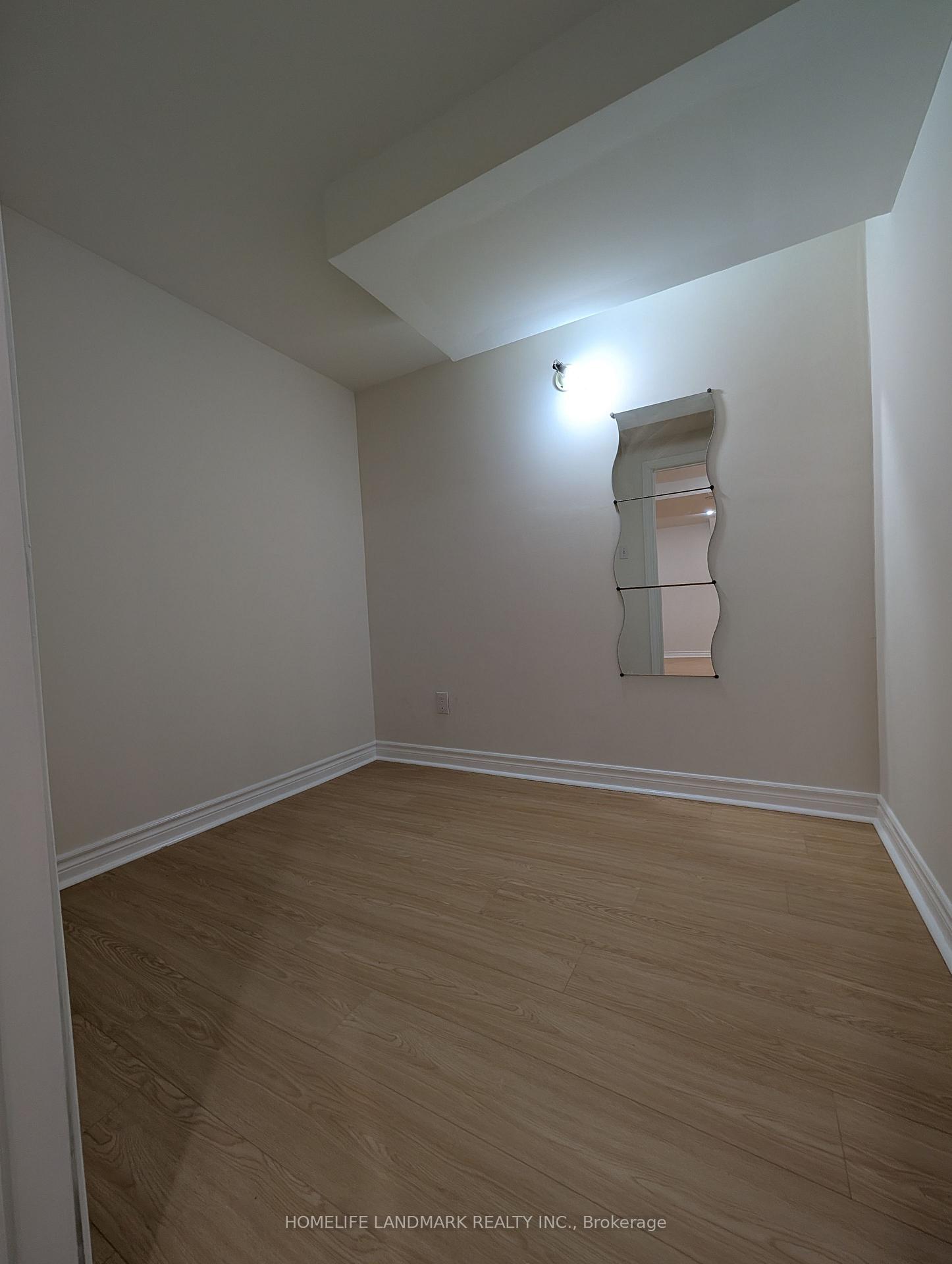 Photo 15 of 8 Muster Court, Markham, Buttonville — HOMEH