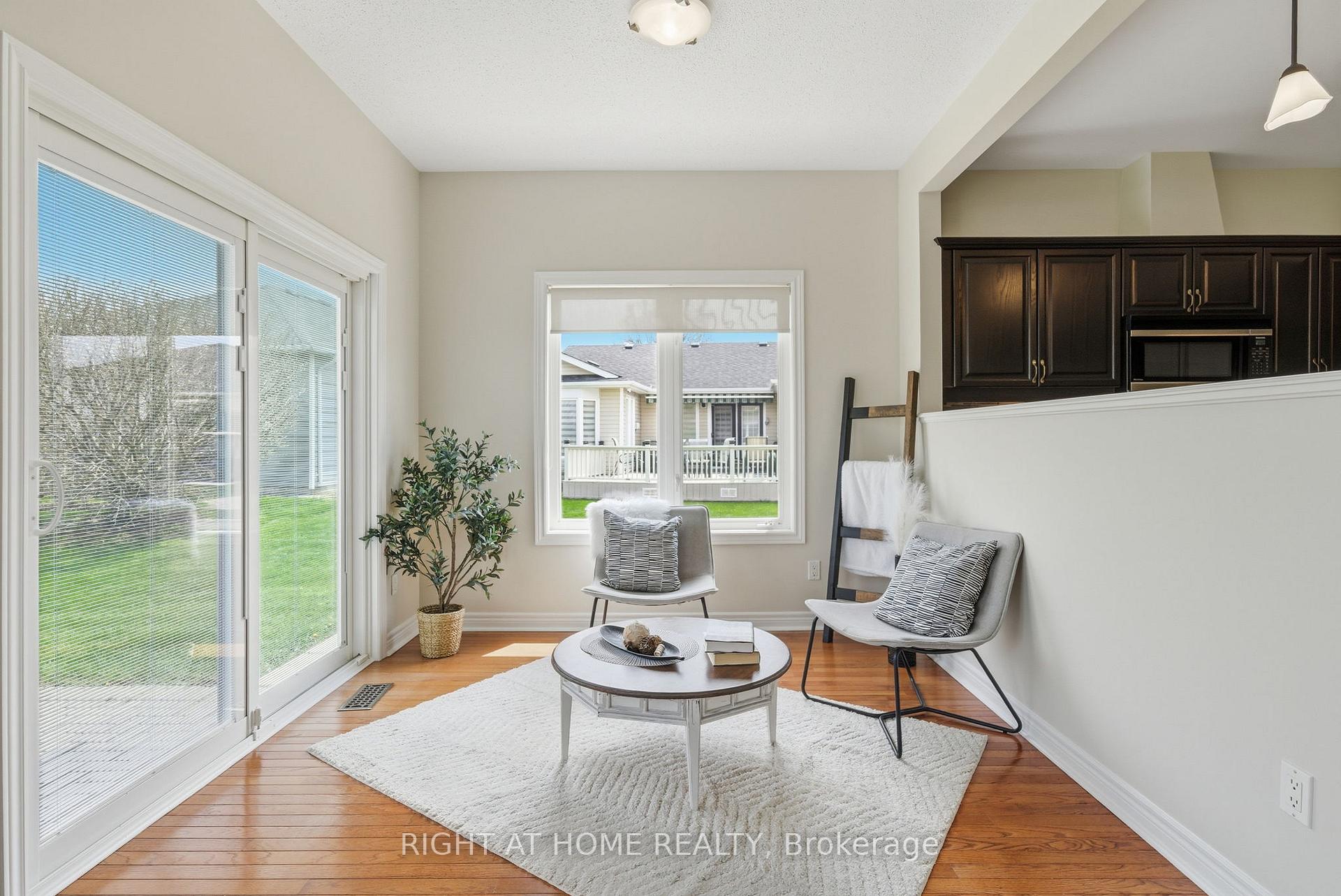 Photo 14 of 5 Park Place Lane, Clarington, Newcastle — HOMEH