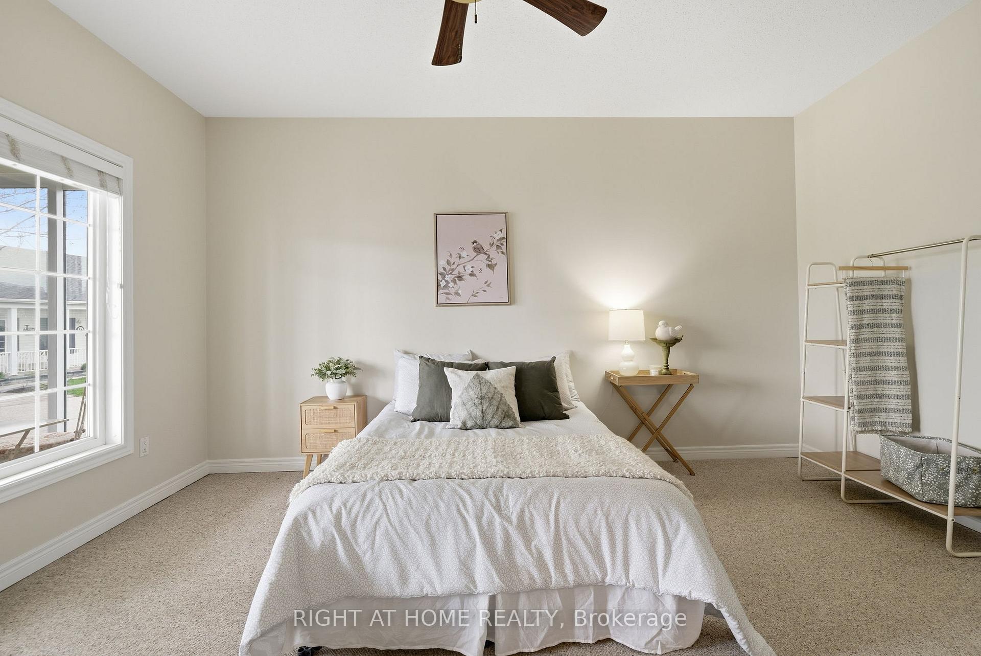 Photo 21 of 5 Park Place Lane, Clarington, Newcastle — HOMEH