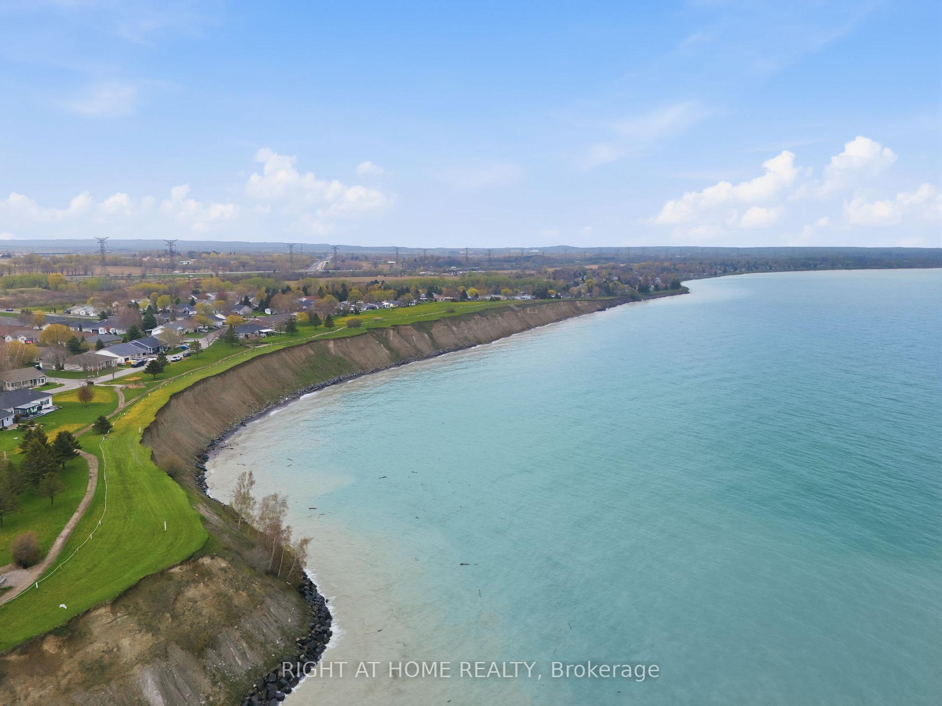 Photo 42 of 5 Park Place Lane, Clarington, Newcastle — HOMEH