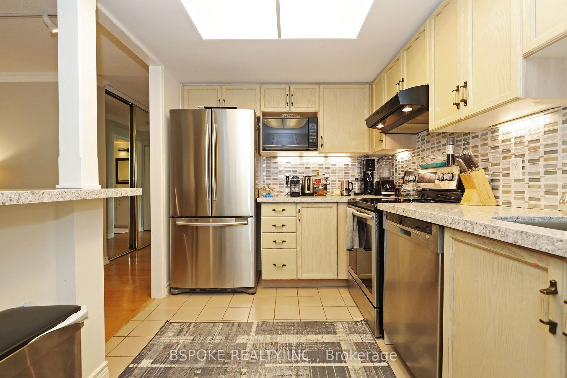 Photo 7 of Unit LC11, 18 Concorde Place, North York, Banbury-Don Mills — HOMEH