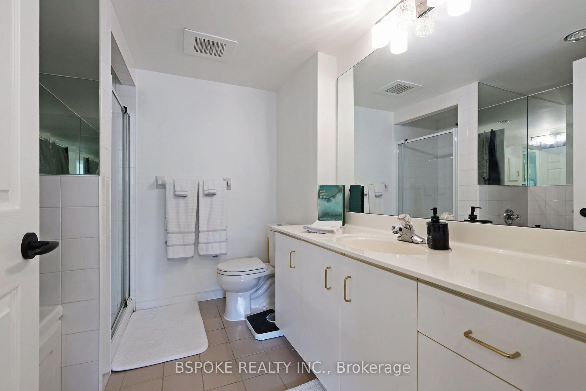 Photo 17 of Unit LC11, 18 Concorde Place, North York, Banbury-Don Mills — HOMEH