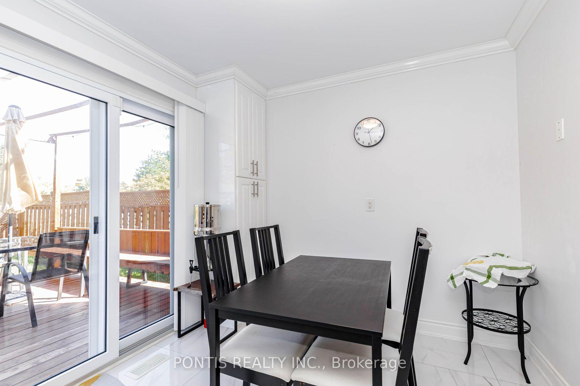 Photo 18 of 6 Calmist Crescent, Brampton, Fletcher's West — HOMEH