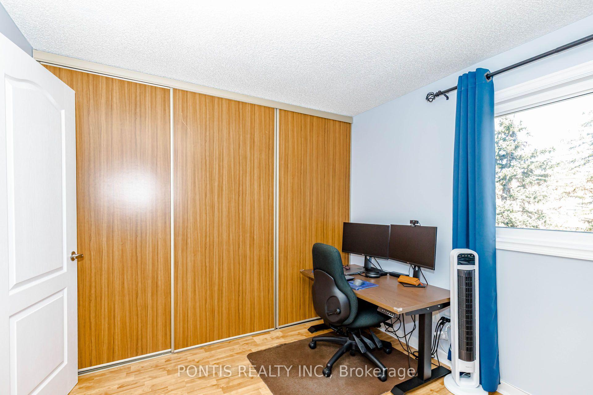 Photo 24 of 6 Calmist Crescent, Brampton, Fletcher's West — HOMEH