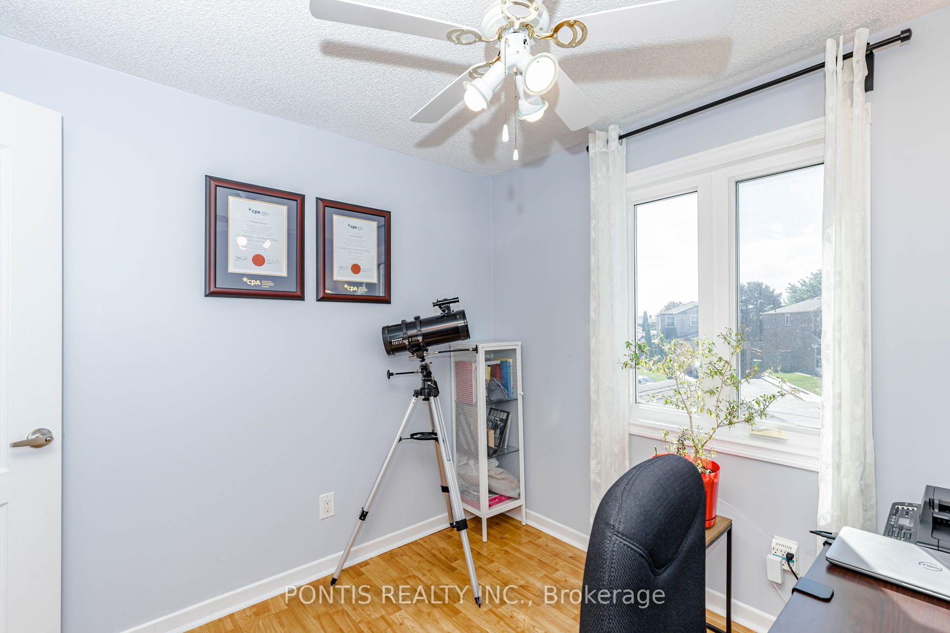 Photo 27 of 6 Calmist Crescent, Brampton, Fletcher's West — HOMEH
