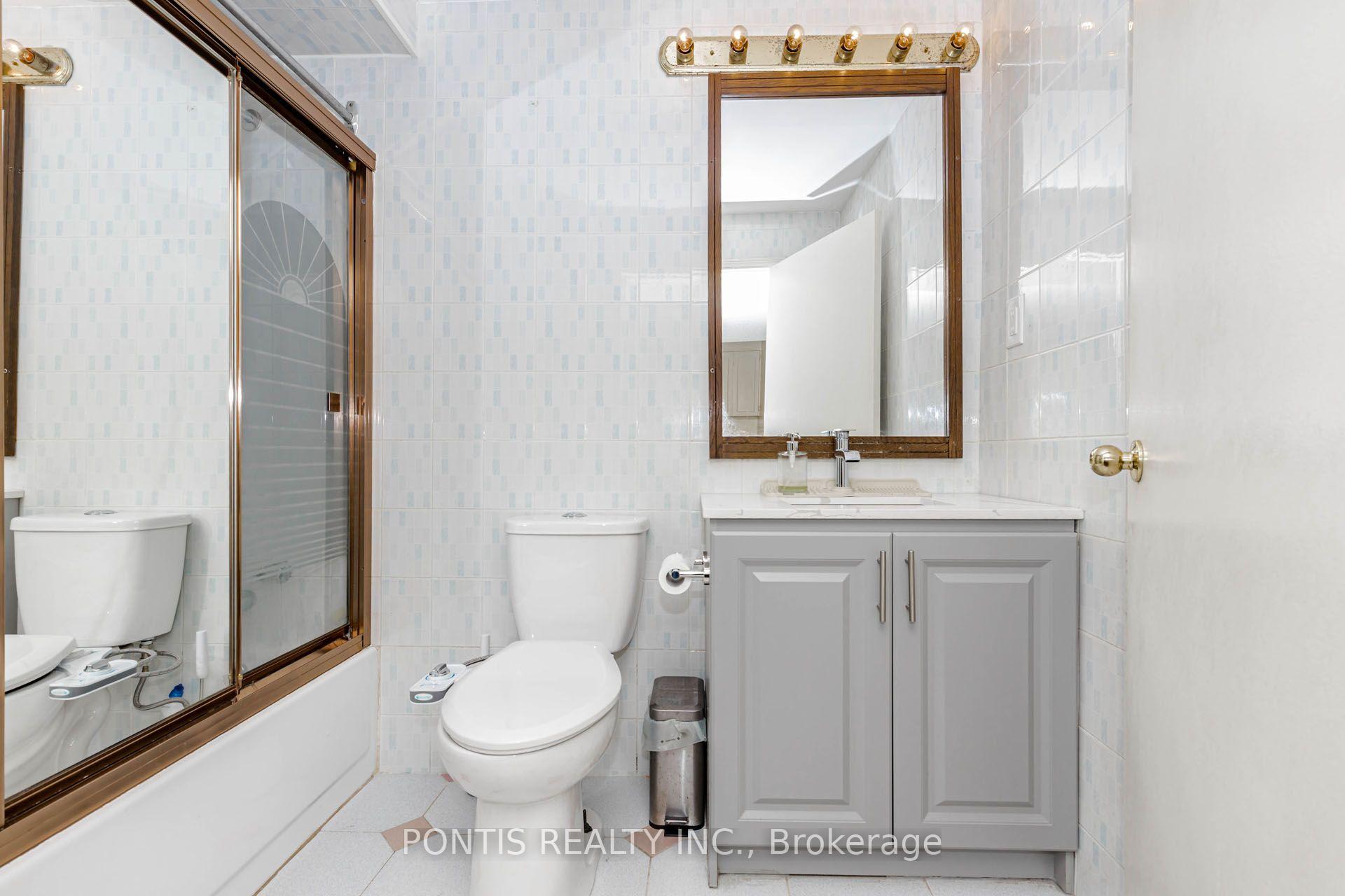 Photo 42 of 6 Calmist Crescent, Brampton, Fletcher's West — HOMEH