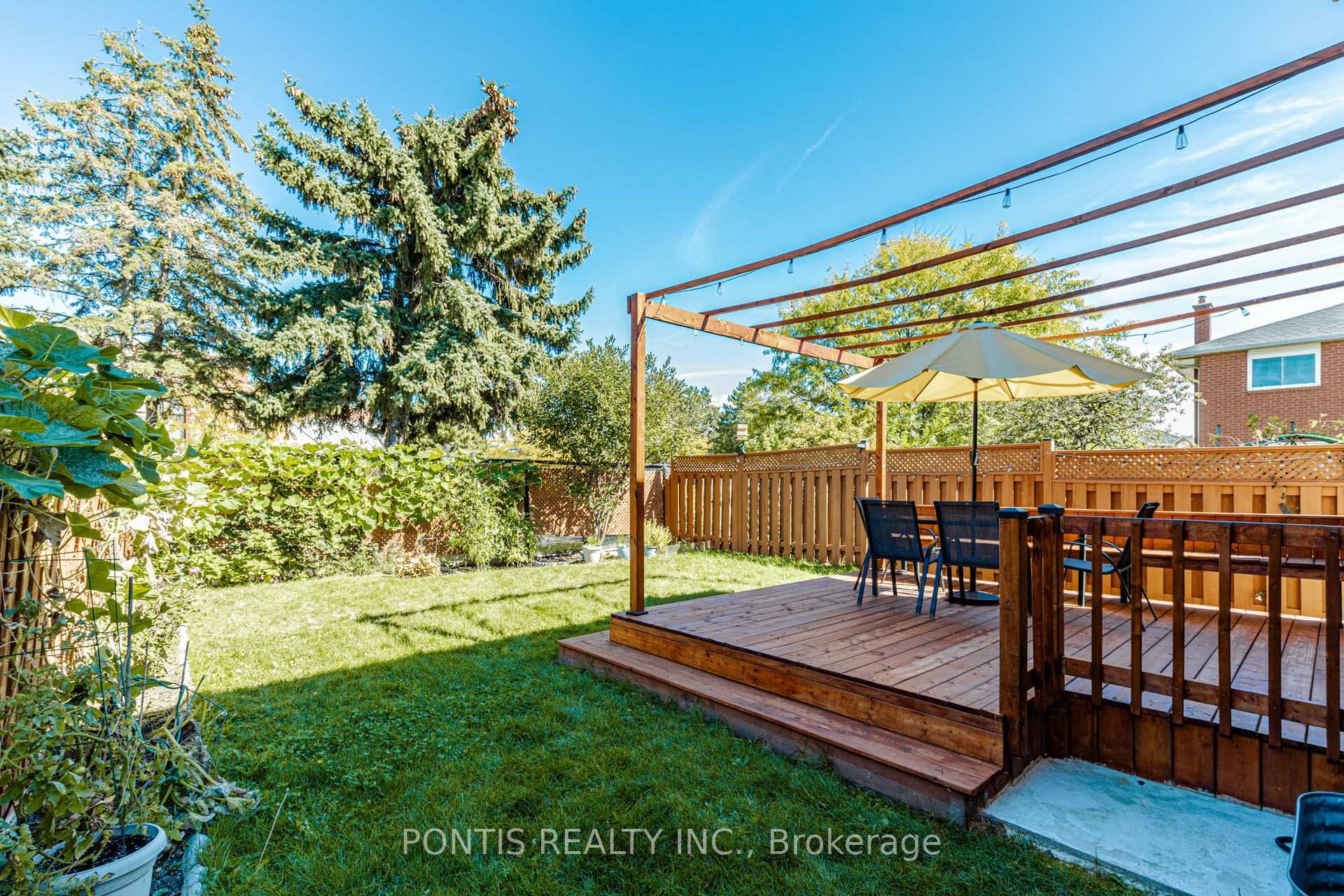 Photo 44 of 6 Calmist Crescent, Brampton, Fletcher's West — HOMEH