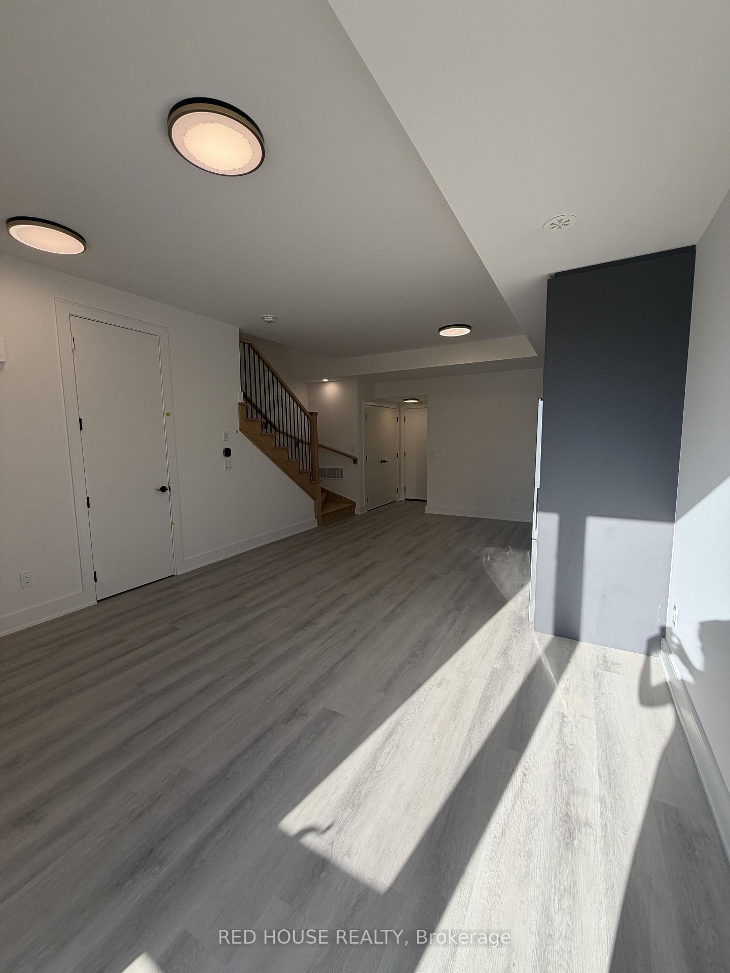 Photo 4 of 242 Ellis Avenue, St. Catharines, Oakdale — HOMEH