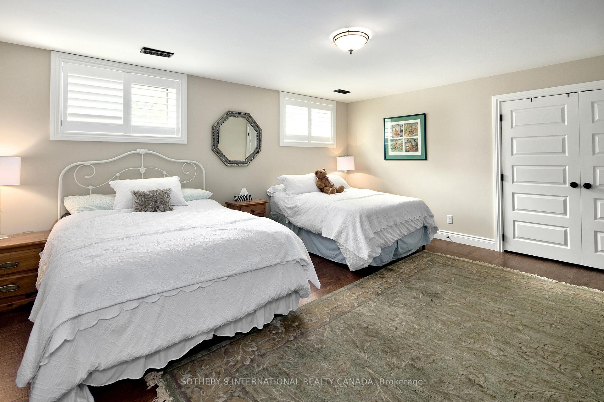 Photo 23 of 156 Bartlett Boulevard, Collingwood — HOMEH