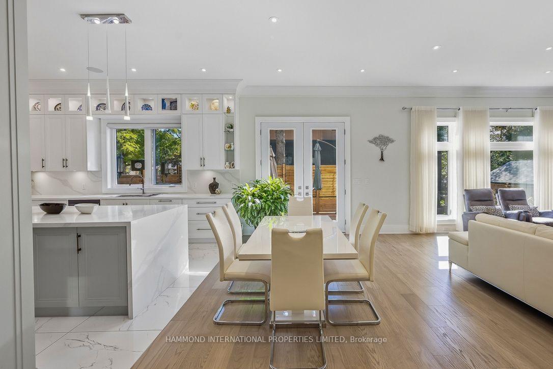Photo 6 of 176 Rumble Avenue, Richmond Hill, Mill Pond — HOMEH