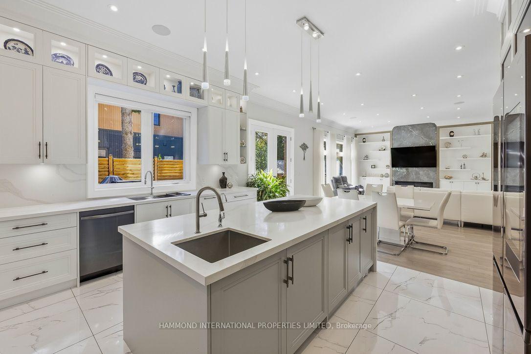 Photo 8 of 176 Rumble Avenue, Richmond Hill, Mill Pond — HOMEH