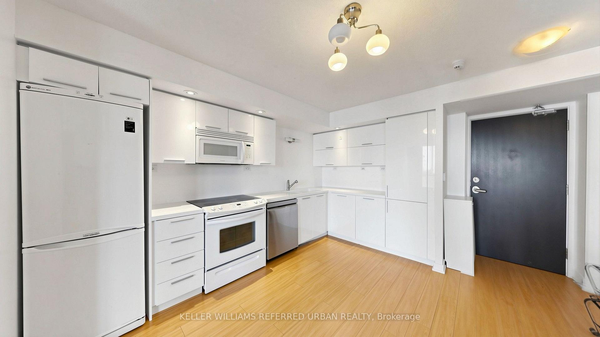 Photo 15 of Unit 2306, 25 Capreol Court, Toronto, Waterfront Communities — HOMEH