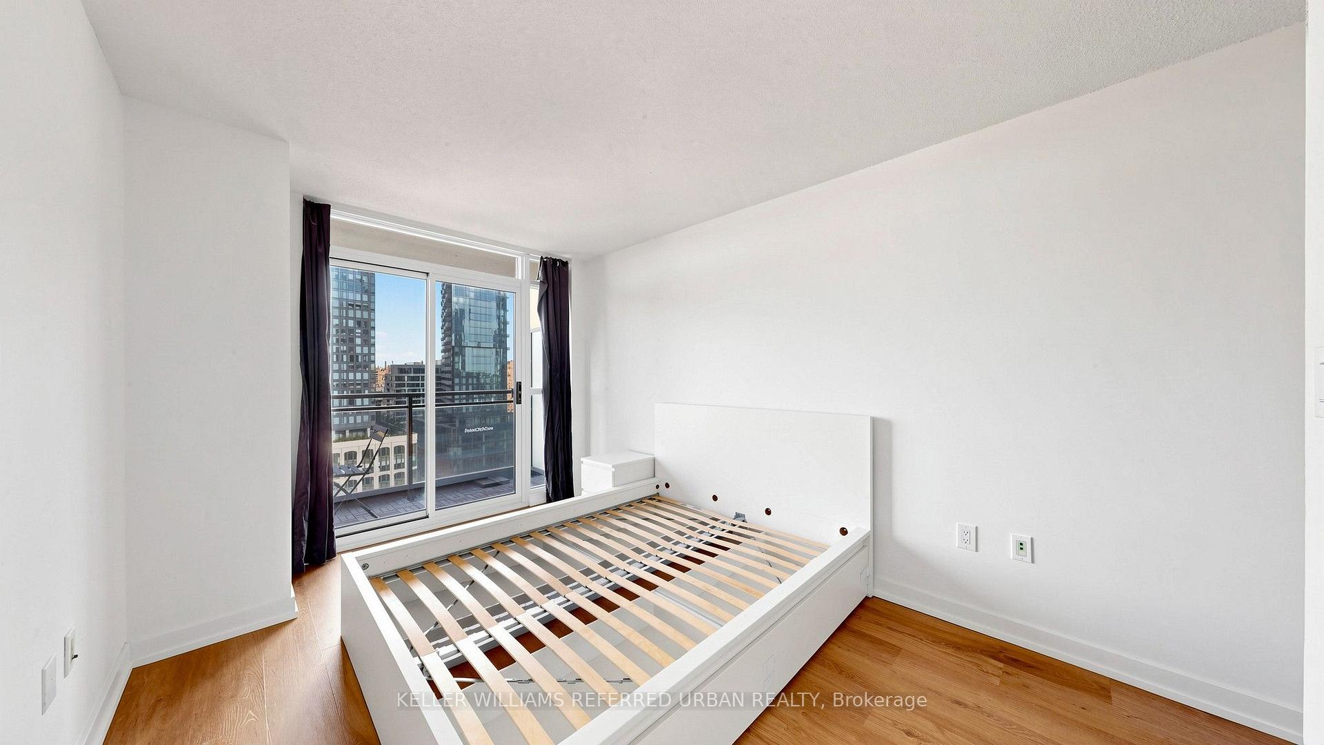 Photo 18 of Unit 2306, 25 Capreol Court, Toronto, Waterfront Communities — HOMEH