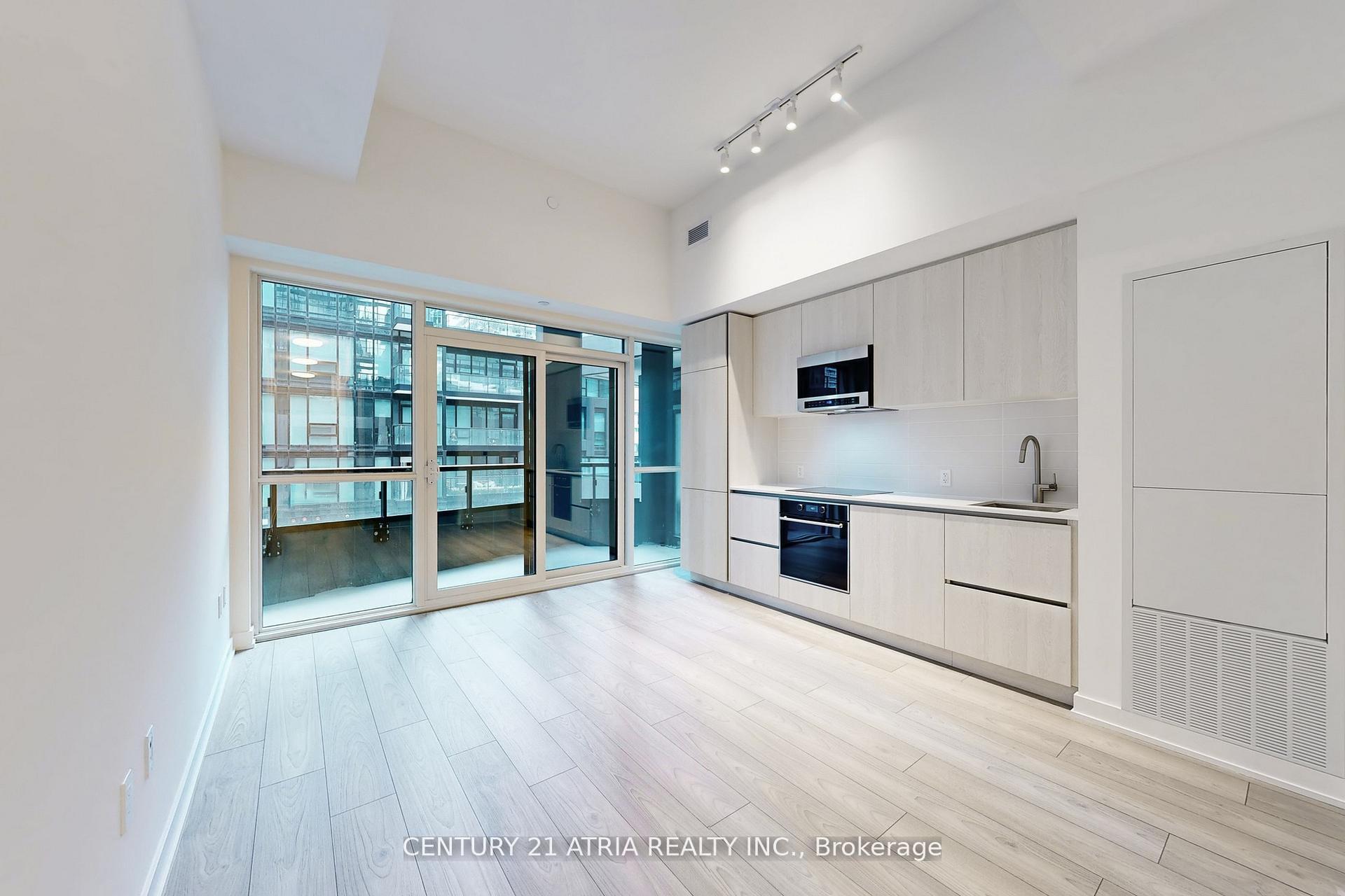 Photo of Unit 411, 110 Broadway Avenue S