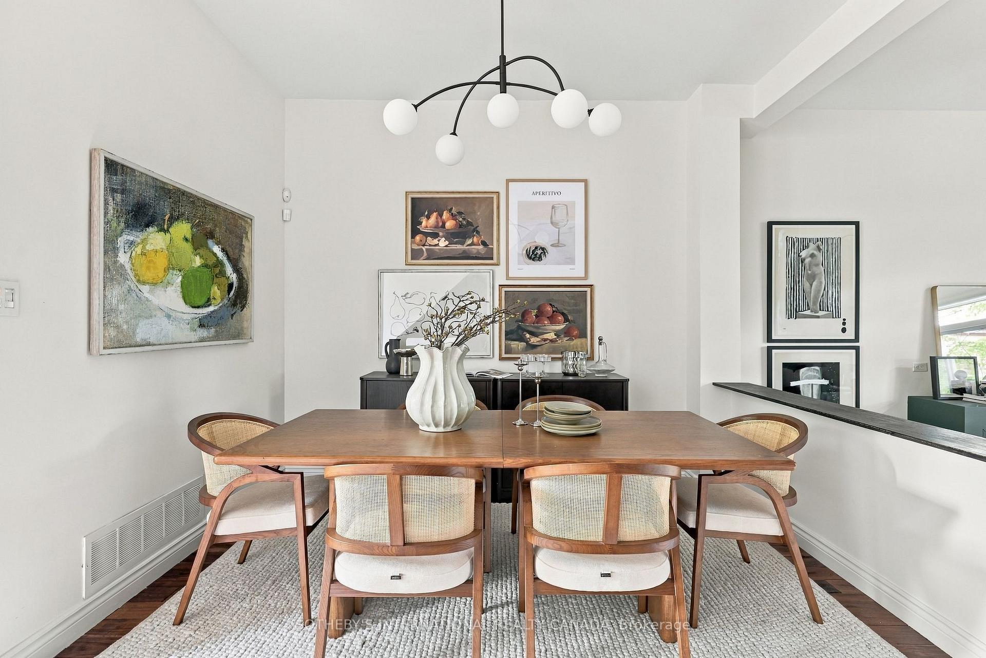 Photo 9 of 60 Poulett Street, Toronto, Moss Park — HOMEH