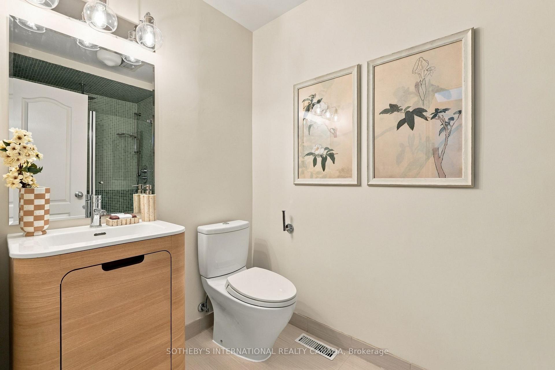 Photo 22 of 60 Poulett Street, Toronto, Moss Park — HOMEH
