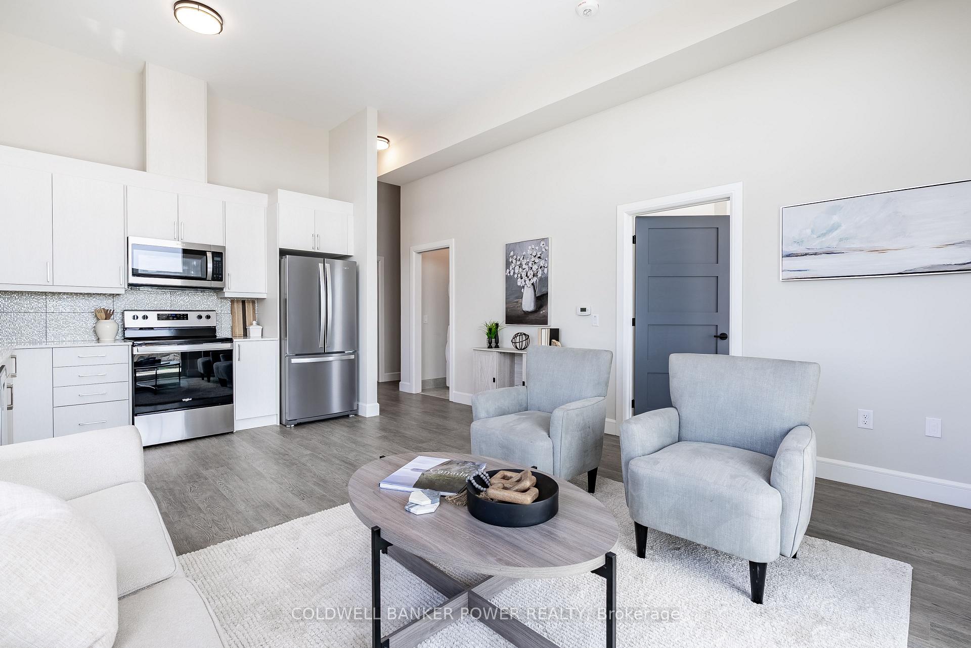 Photo 4 of Unit 402, 1600 Hyde Park Road, London, North E — HOMEH