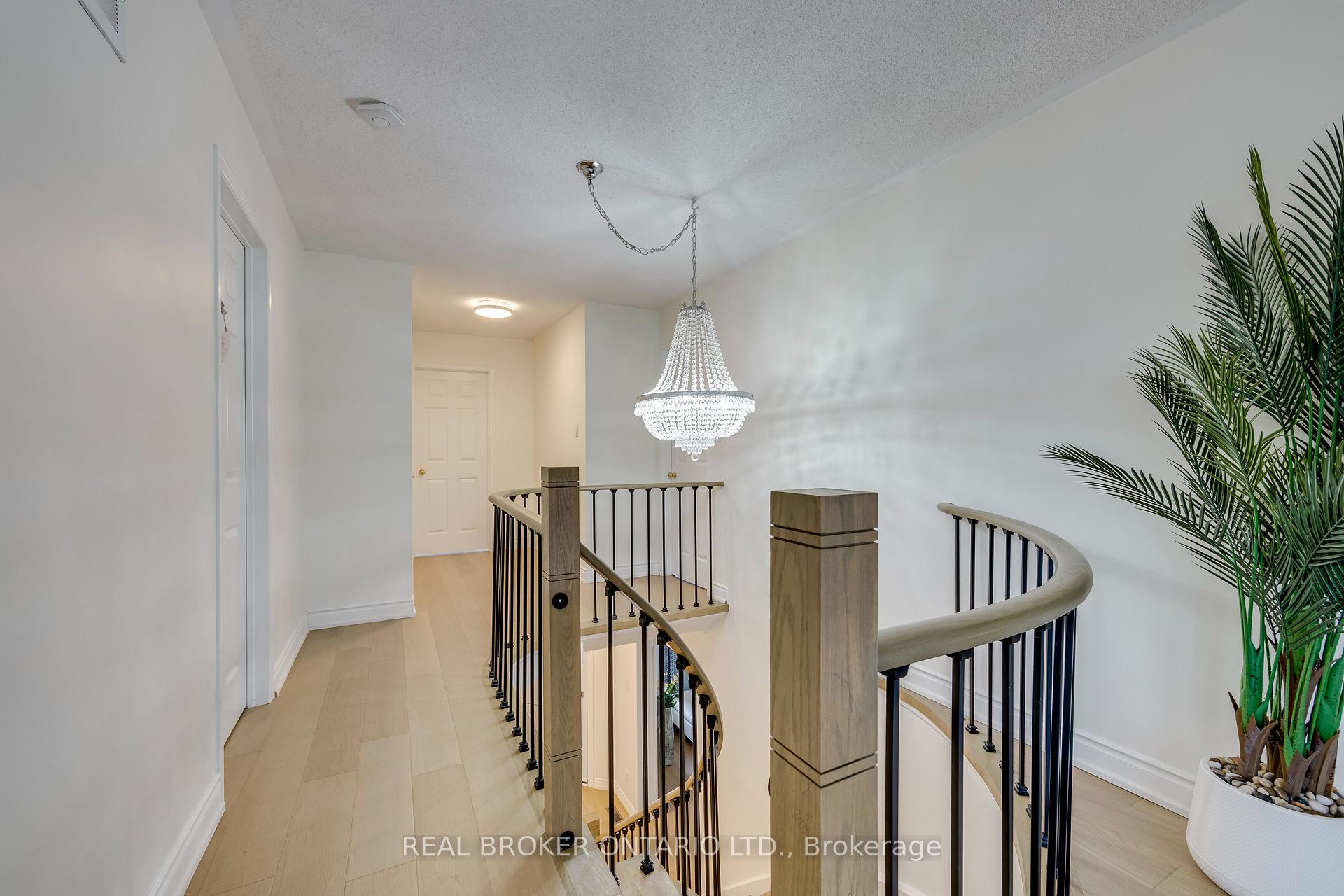 Photo 24 of 6781 Gracefield Drive, Mississauga, Lisgar — HOMEH